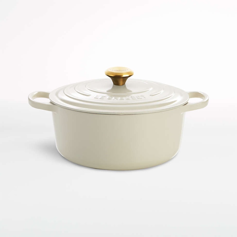 Le Creuset ® Signature 5.5 qt. Round Cream Dutch Oven with Lid